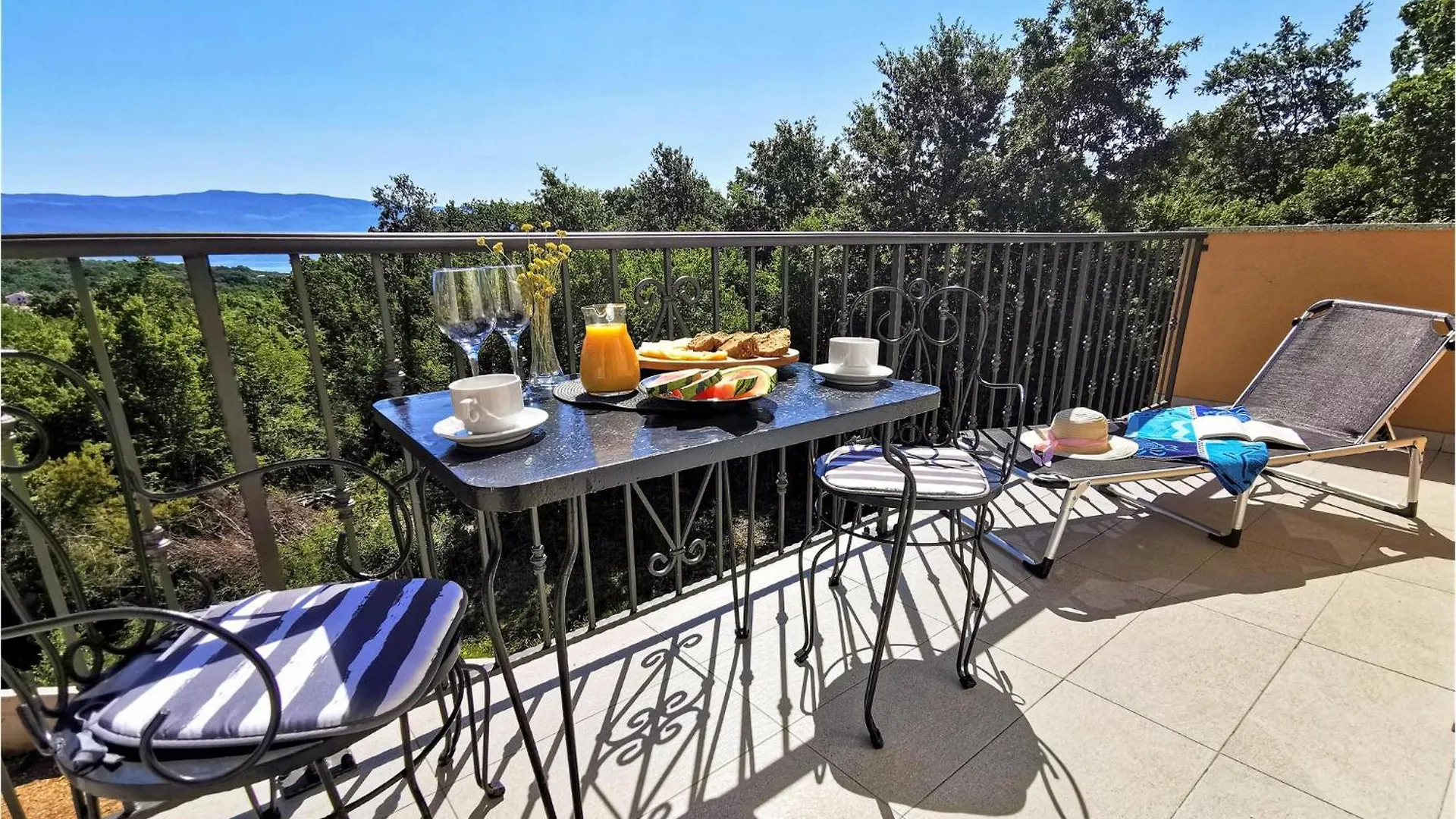 Cozy Home In Risika With Wifi Holiday home
